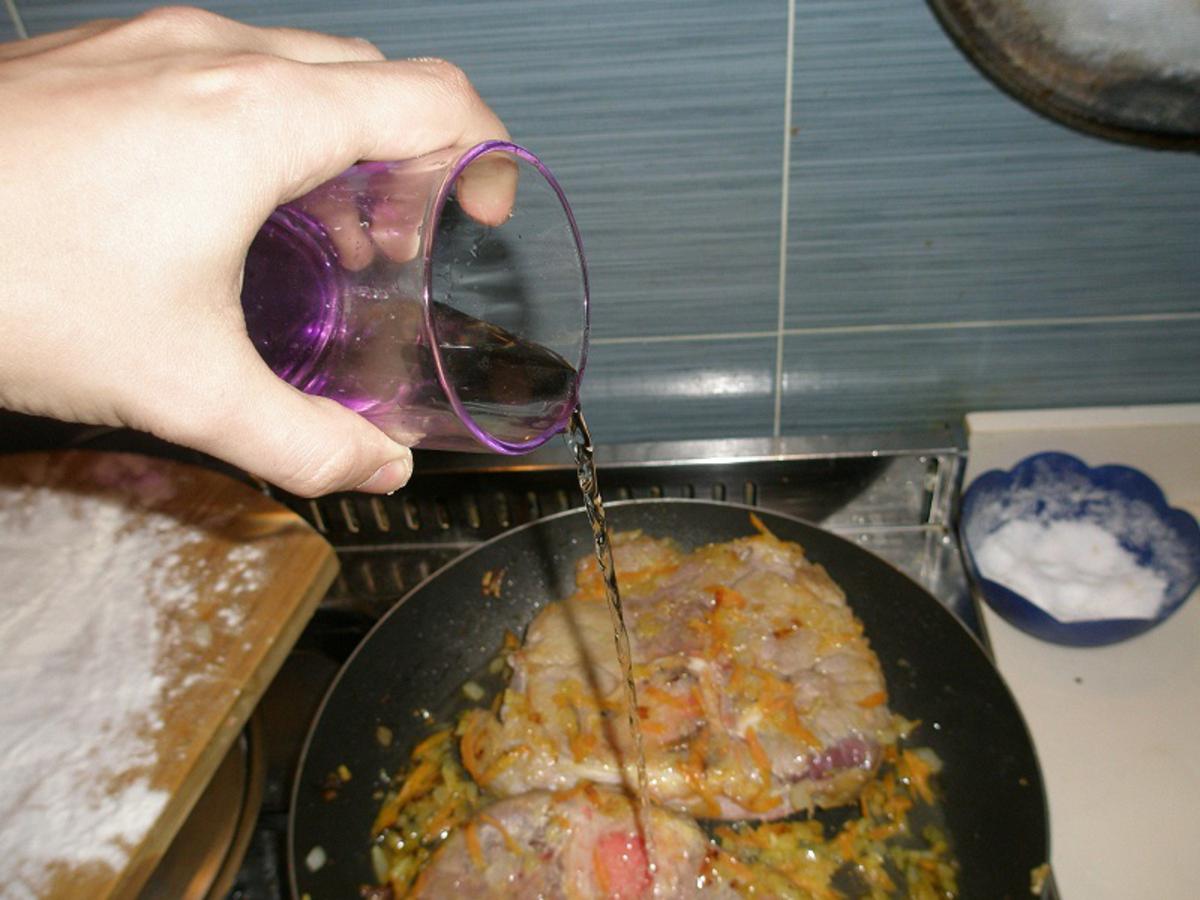 • Ossibuchi sfumati con il vino